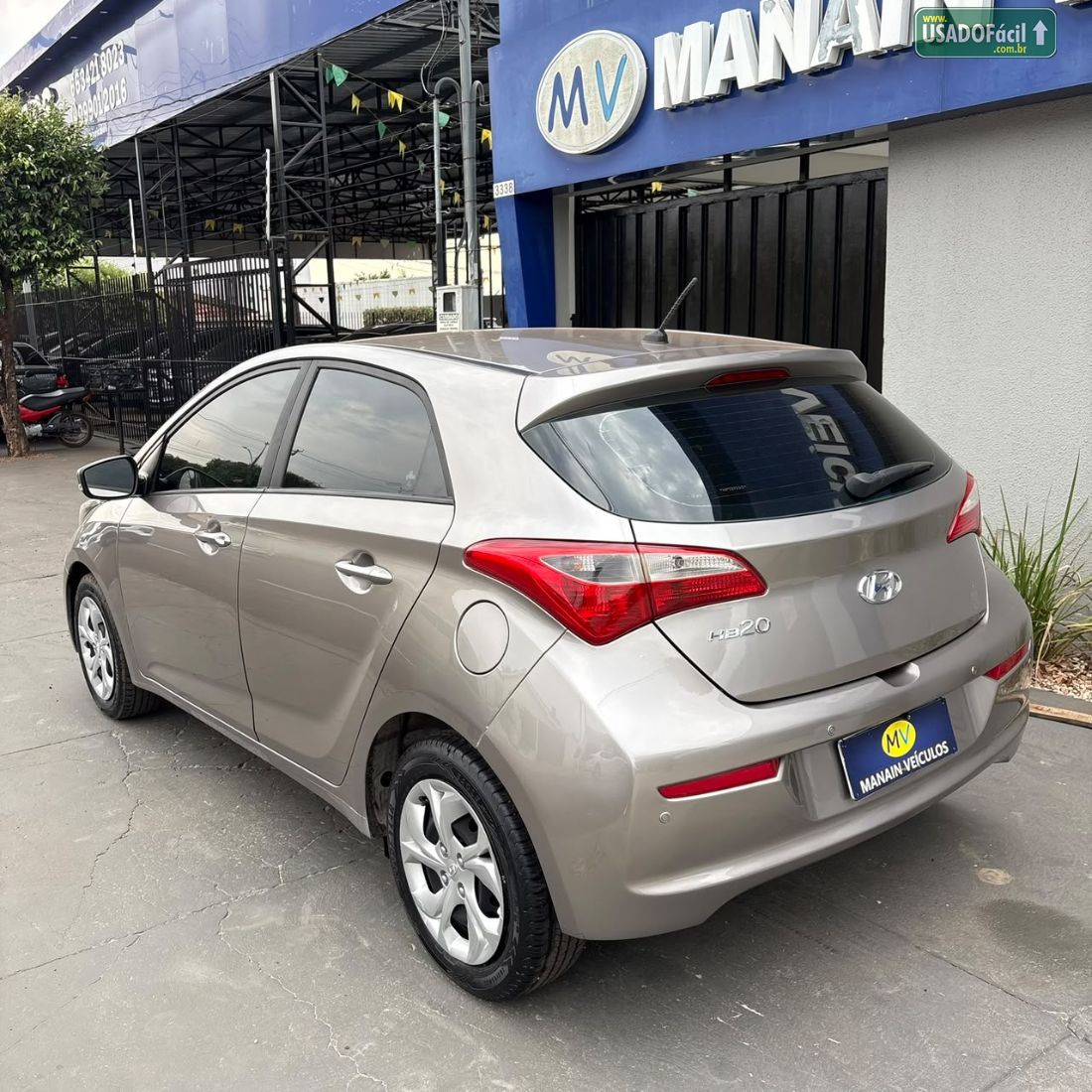 Hyundai HB20 Hatch Comfort 1.0 Flex 2017/2017 — foto 4 de 8