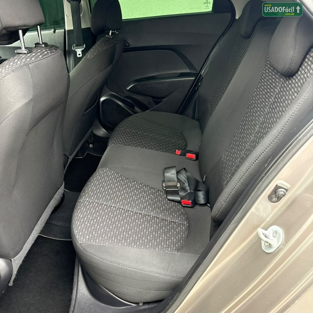 Hyundai HB20 Hatch Comfort 1.0 Flex 2017/2017 — foto 7 de 8