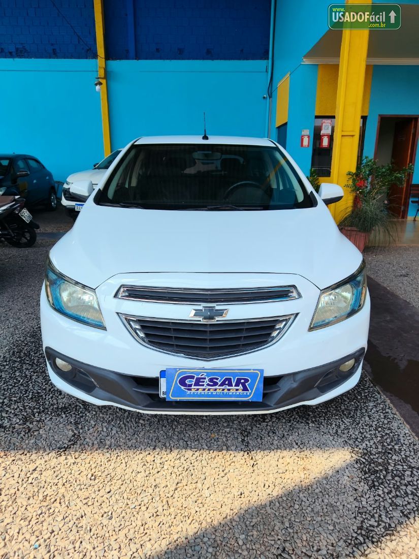 CHEVROLET/GM Onix Hatch LTZ 1.4 Mecânico Flex 2014/2015 — foto 3 de 8