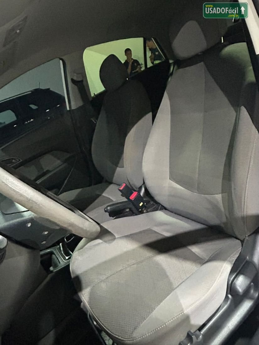 Hyundai HB20S Sedan Comfort Plus 1.0 Mecânico Flex 2017/2018 — foto 10 de 22