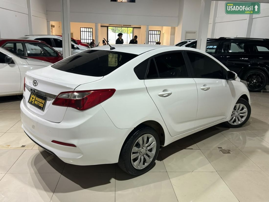 Hyundai HB20S Sedan Comfort Plus 1.0 Mecânico Flex 2017/2018 — foto 2 de 22