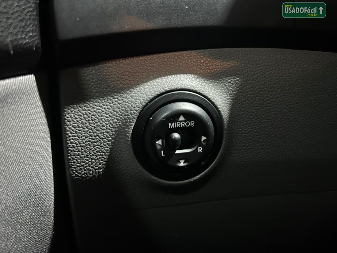 Hyundai HB20S Sedan Comfort Plus 1.0 Mecânico Flex 2017/2018 — foto 21 de 22