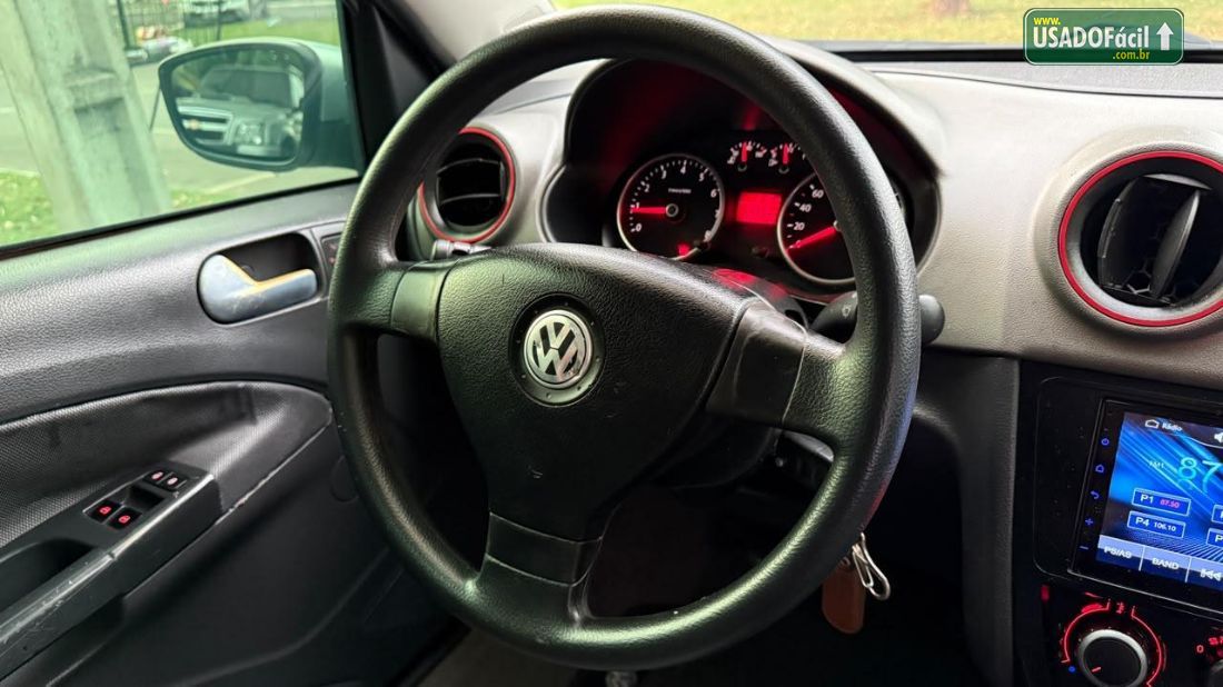 Volkswagen Voyage Comfortline I Motion 1.6 Total Flex 2011/2012 — foto 11 de 17