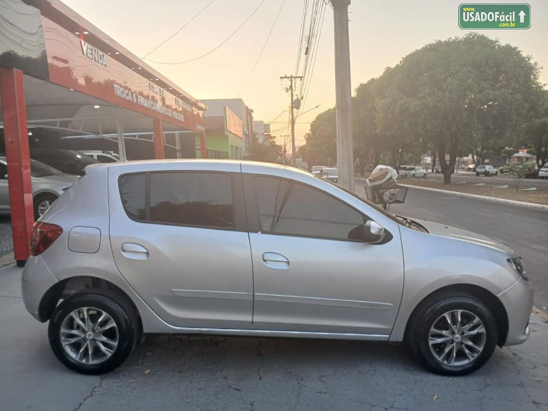 Renault Sandero Expression 1.0 Flex 5P 2017/2018 — foto 5 de 13