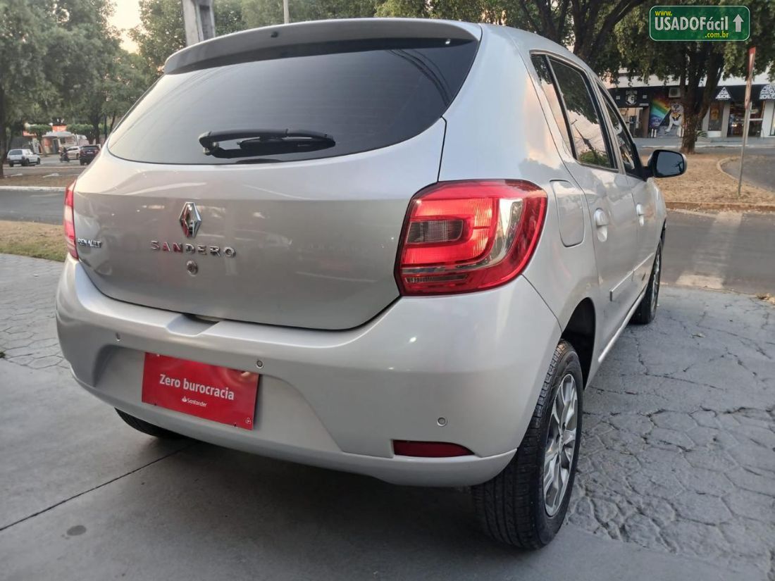 Renault Sandero Expression 1.0 Flex 5P 2017/2018 — foto 8 de 13