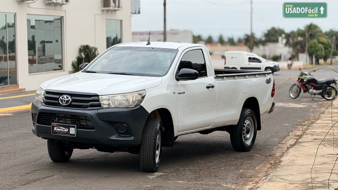 Toyota Hilux CS 4x4 2.8 TDI Mecânico Diesel 2018/2018 — foto 4 de 17
