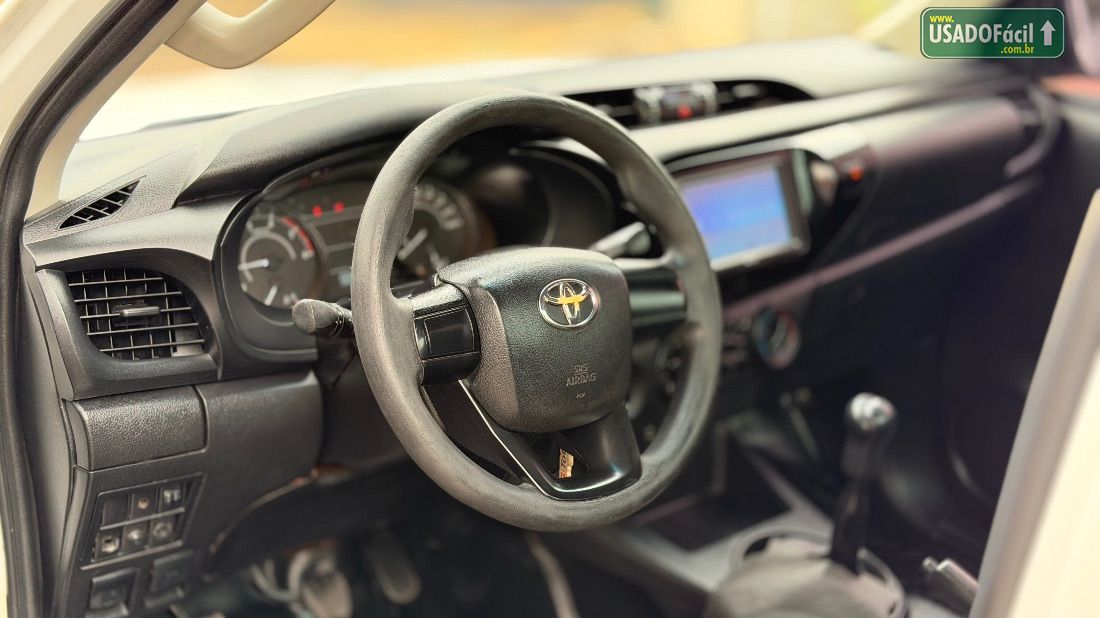 Toyota Hilux CS 4x4 2.8 TDI Mecânico Diesel 2018/2018 — foto 5 de 17