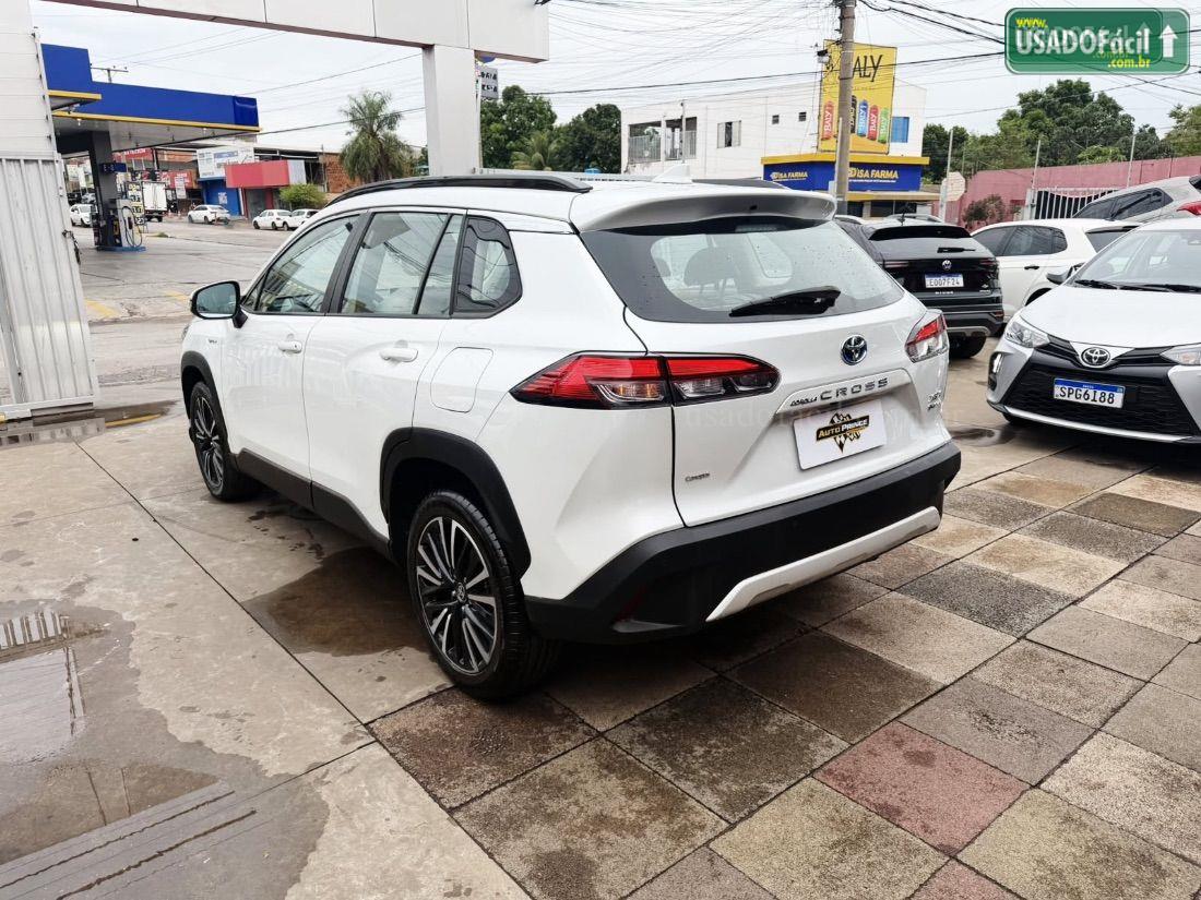TOYOTA Corolla Cross XRX 1.8 Automático Híbrido 2024/2025 — foto 6 de 10