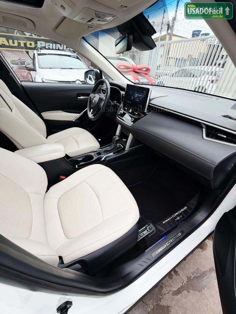 TOYOTA Corolla Cross XRX 1.8 Automático Híbrido 2024/2025 — foto 9 de 10