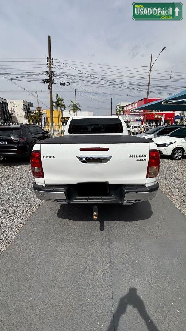 TOYOTA Hilux SRX CD 2.8 Automático Diesel 2016/2017 — foto 5 de 11