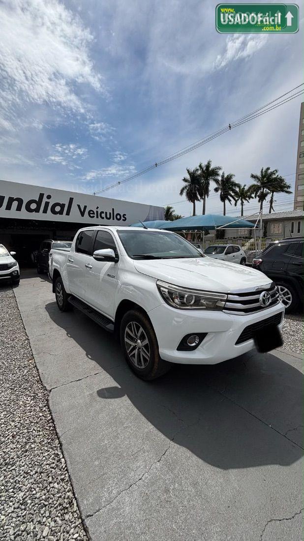TOYOTA Hilux SRX CD 2.8 Automático Diesel 2016/2017 — foto 3 de 11