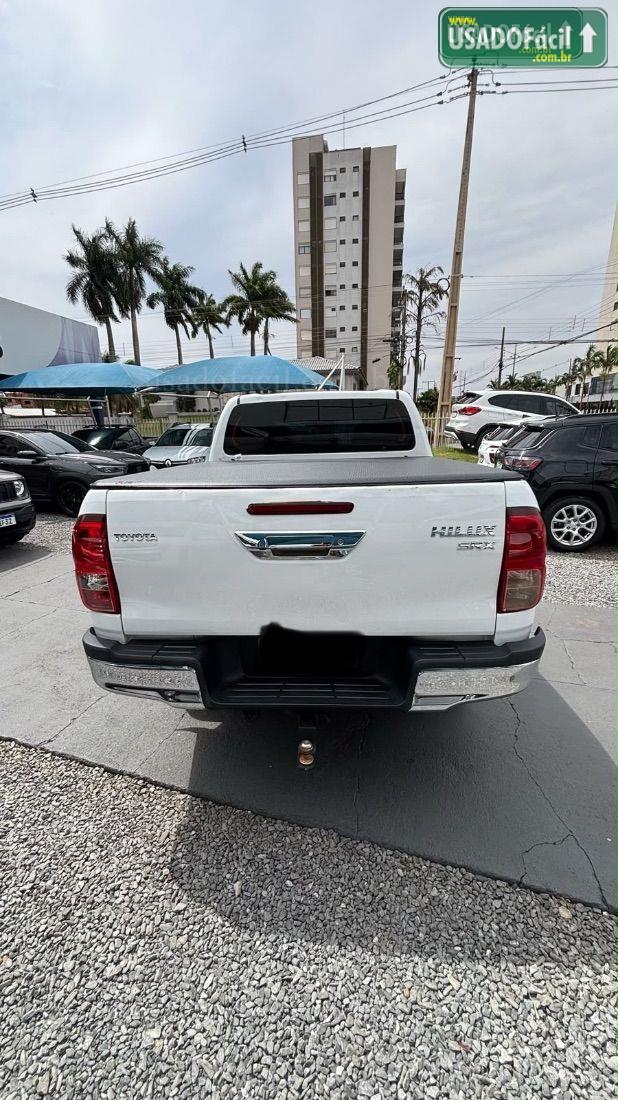 TOYOTA Hilux SRX CD 2.8 Automático Diesel 2016/2017 — foto 7 de 11