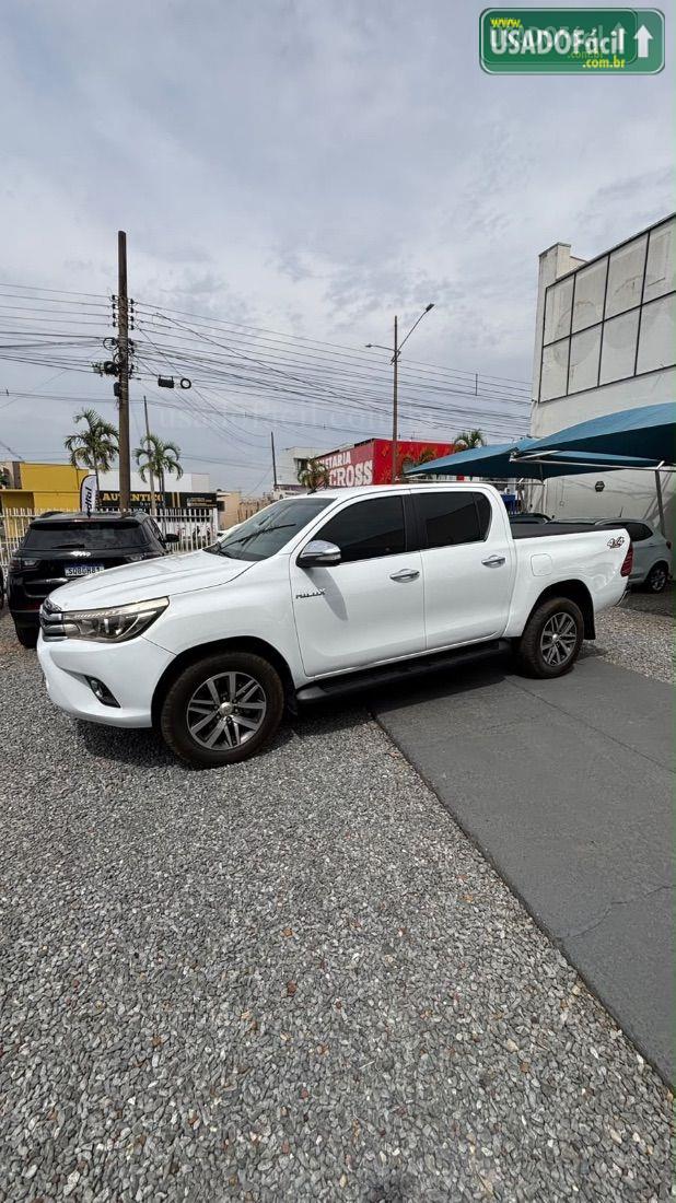 TOYOTA Hilux SRX CD 2.8 Automático Diesel 2016/2017 — foto 8 de 11
