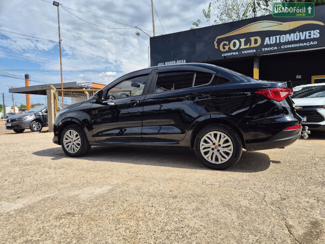 Fiat Cronos 1.3 Mecânico Flex 2019/2020 — foto 4 de 5