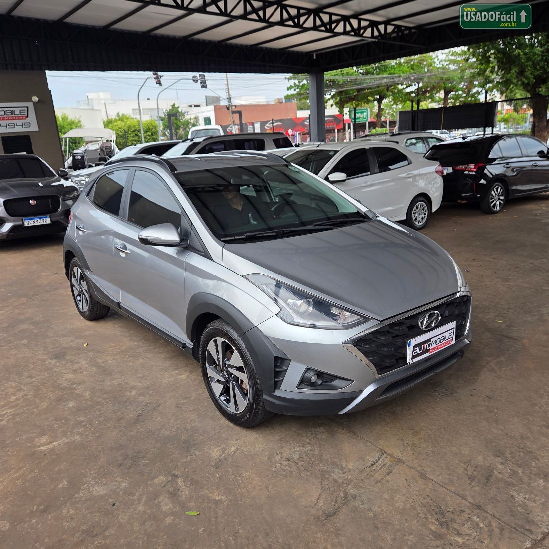 Hyundai HB20X Hatch Diamond 1.6 Automático Flex 2021/2022 — foto 2 de 9