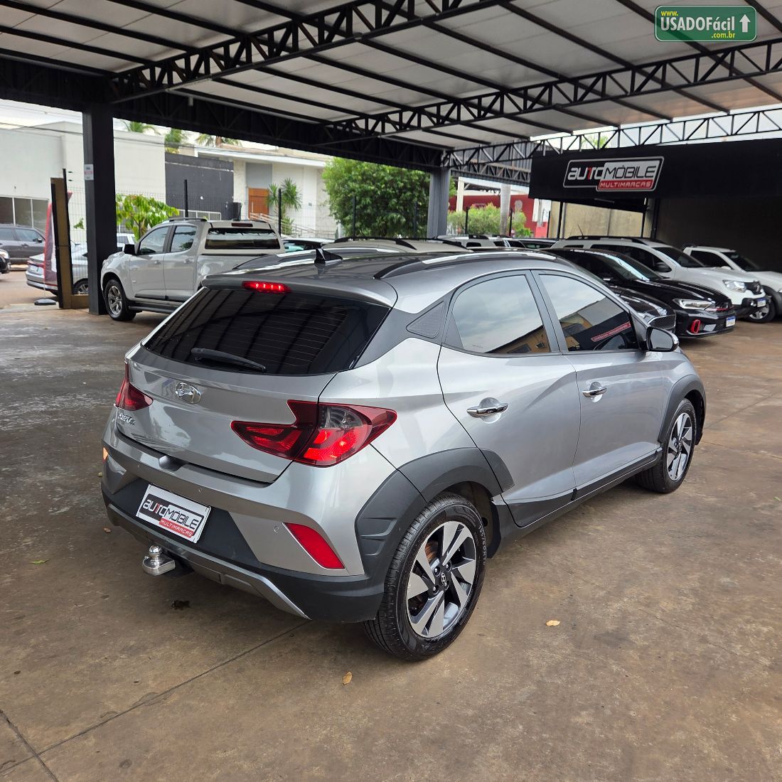 Hyundai HB20X Hatch Diamond 1.6 Automático Flex 2021/2022 — foto 3 de 9