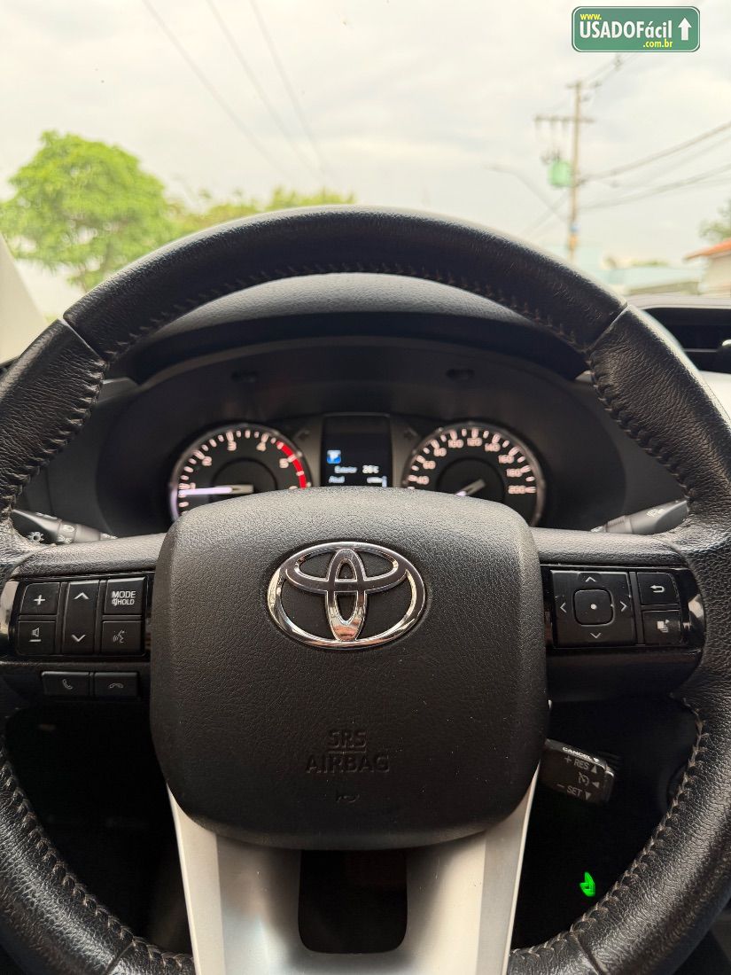 Toyota Hilux SRV CD 2.8 4x4 TDI Automático Diesel 2020/2021 — foto 12 de 16