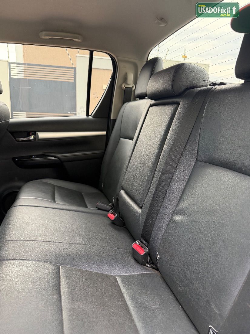 Toyota Hilux SRV CD 2.8 4x4 TDI Automático Diesel 2020/2021 — foto 8 de 16