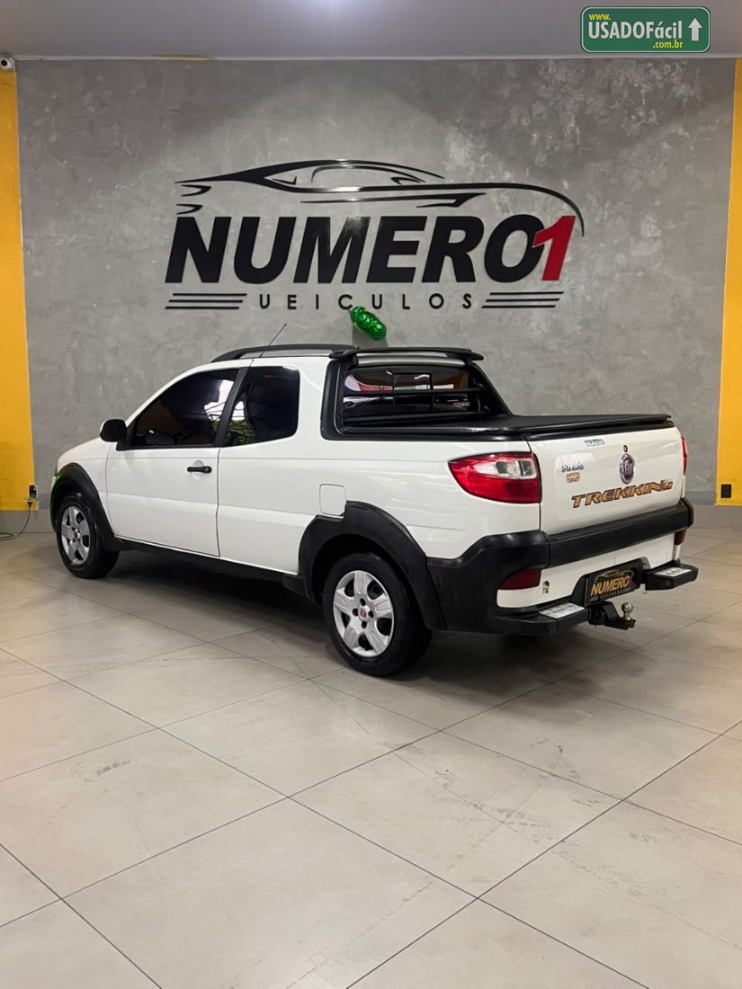 Fiat Strada Trekking CD 1.6 Flex 2016/2016 — foto 4 de 16