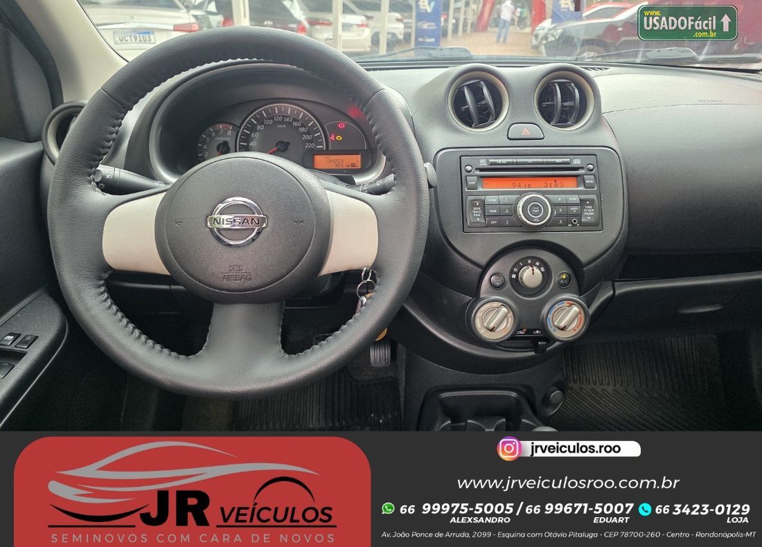 Nissan March SV 1.6 Flex Fuel 2012/2013 — foto 12 de 15