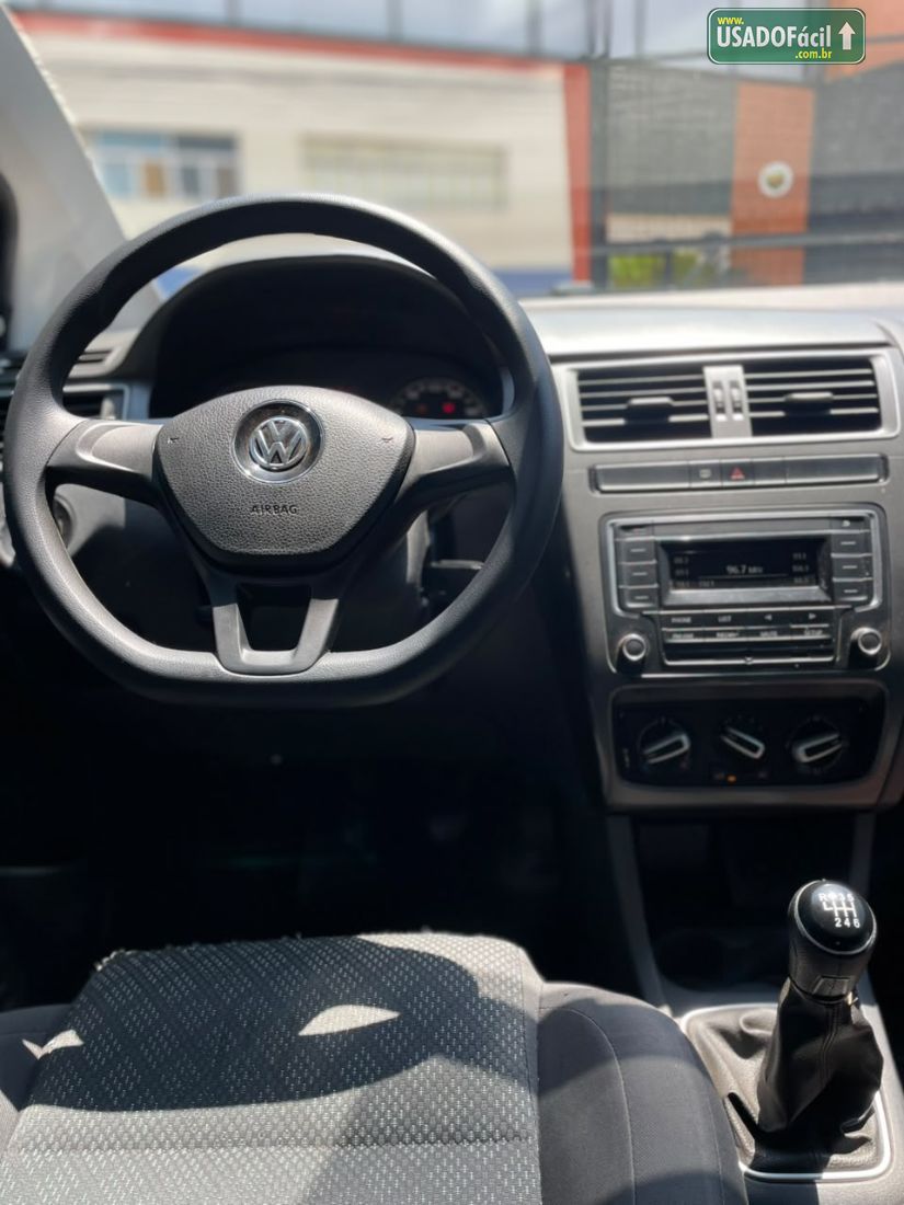 Volkswagen Fox Trendline 1.0 4P Flex 2015/2016 — foto 7 de 10