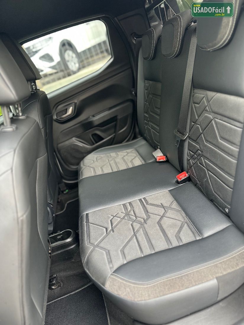 Fiat Strada Volcano CD 1.3 Automático Flex 2023/2024 — foto 7 de 10