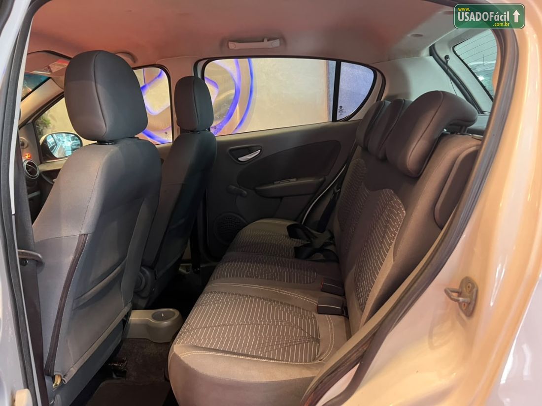 Fiat Palio Attractive Italia 1.4 EVO Fire Flex 5P 2016/2016 — foto 7 de 11