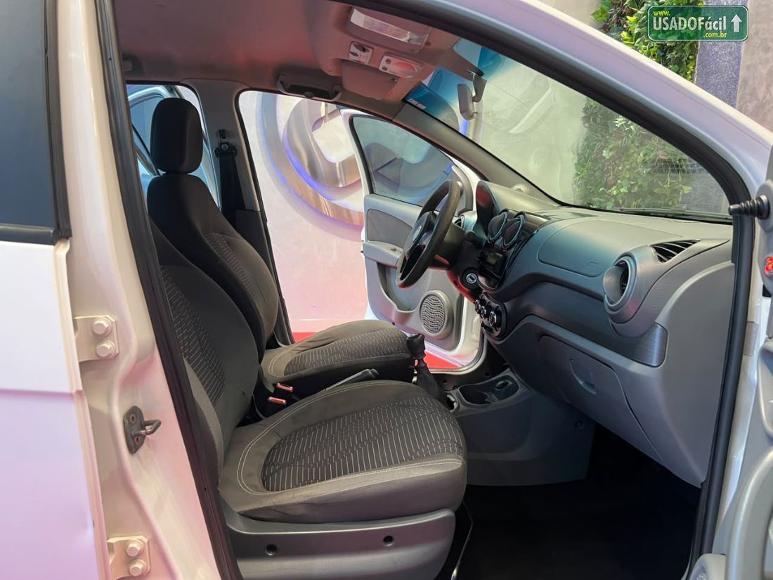 Fiat Palio Attractive Italia 1.4 EVO Fire Flex 5P 2016/2016 — foto 8 de 11