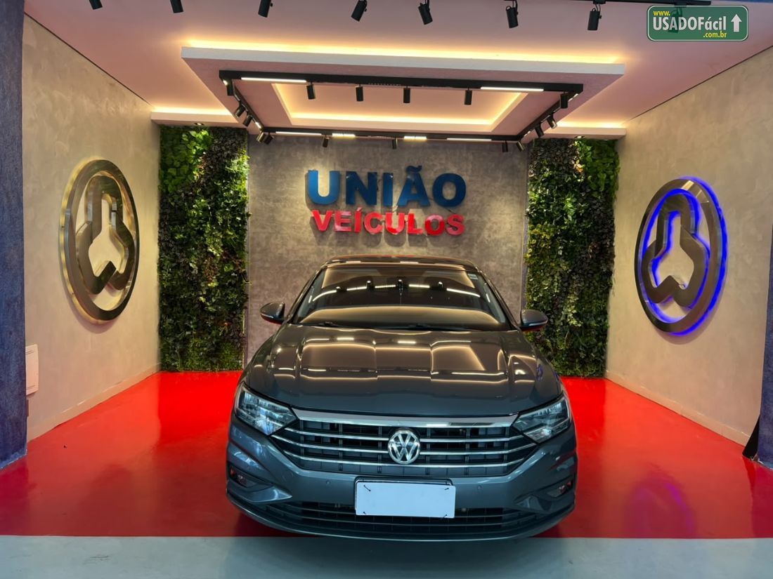 Volkswagen Jetta Comfortline 250 TSI 1.4 Automático Flex 2018/2019 — foto 2 de 11