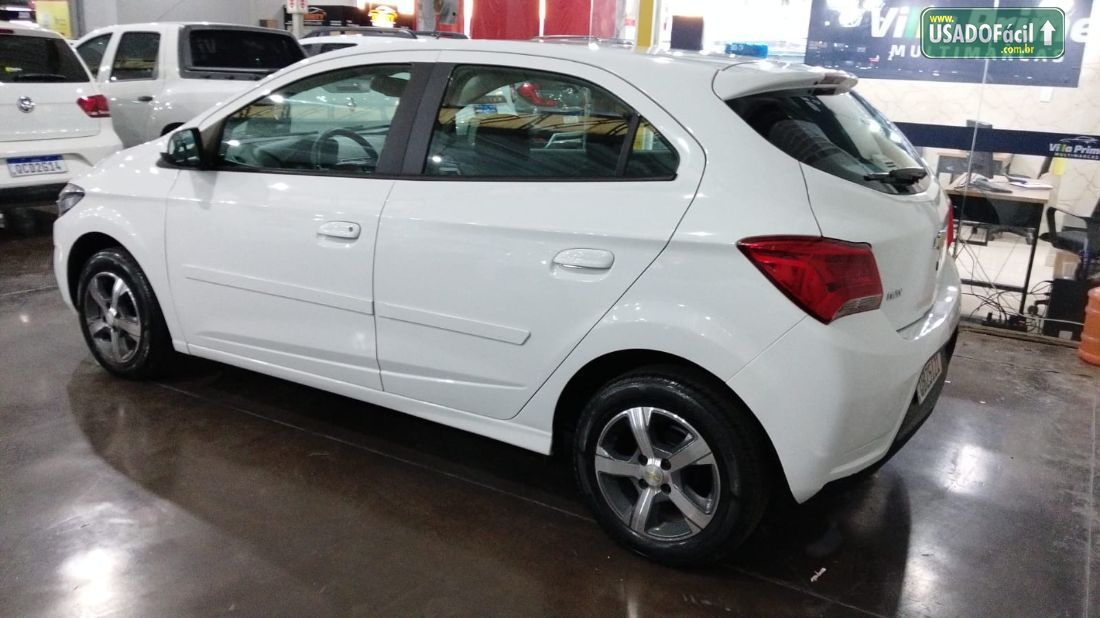 CHEVROLET/GM Onix Hatch LT 1.0 Mecânico Flex 2017/2017 — foto 7 de 8