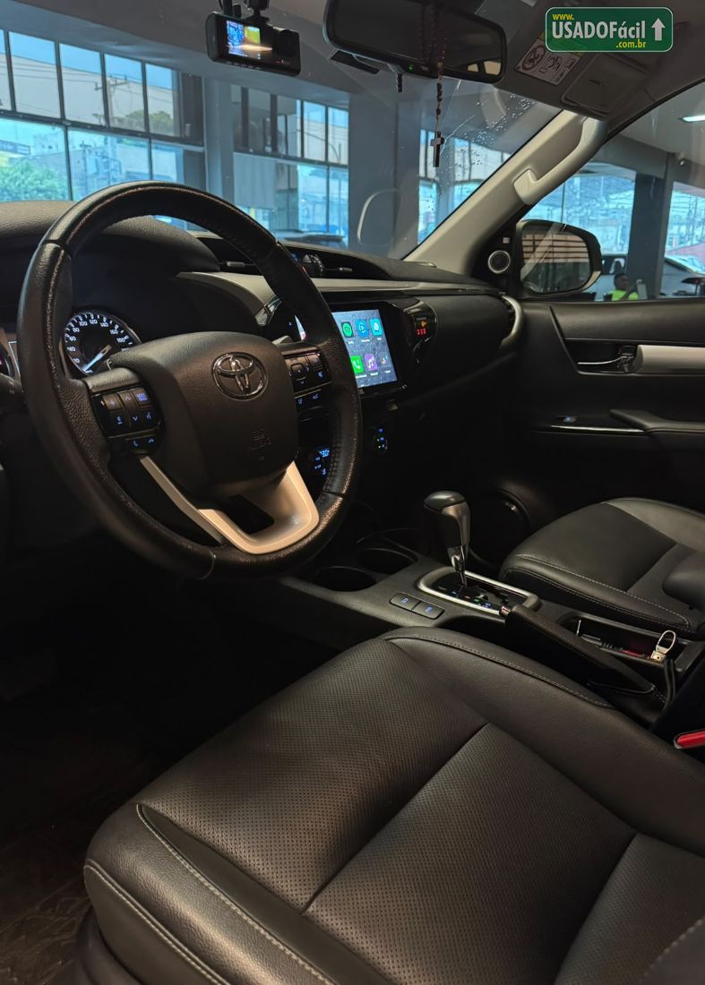 Toyota Hilux SRX CD 2.8 4x4 TDI Automático Diesel 2024/2025 — foto 8 de 14