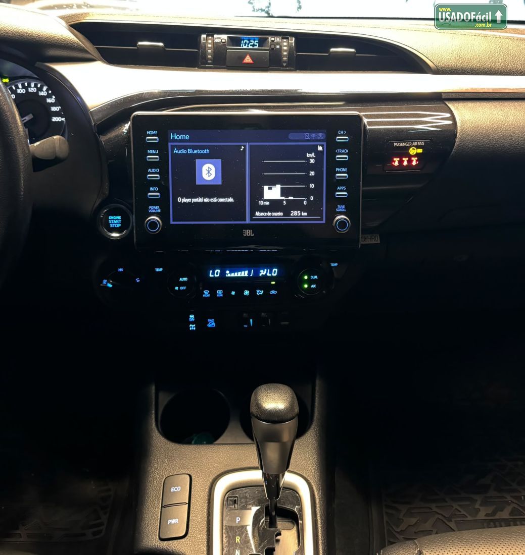 Toyota Hilux SRX CD 2.8 4x4 TDI Automático Diesel 2023/2023 — foto 10 de 12
