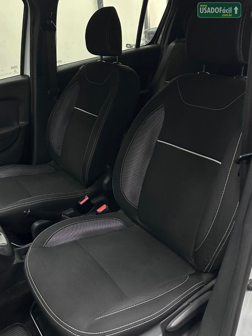 Renault Sandero Stepway Zen 1.6 Mecânico Flex 2020/2021 — foto 9 de 13