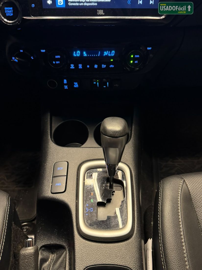Toyota Hilux SRX CD 2.8 4x4 TDI Automático Diesel 2025/2026 — foto 12 de 13