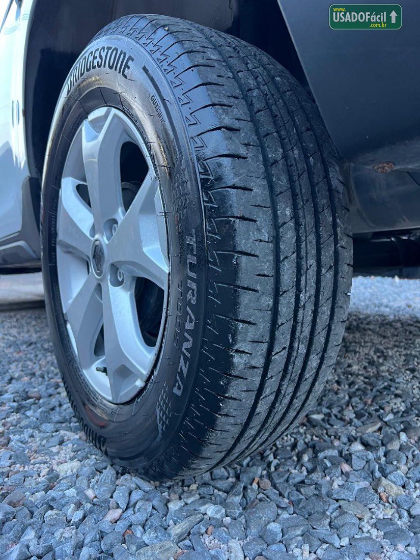 Renault Duster Intense Plus 1.6 Mecânico Flex 2024/2025 — foto 17 de 18