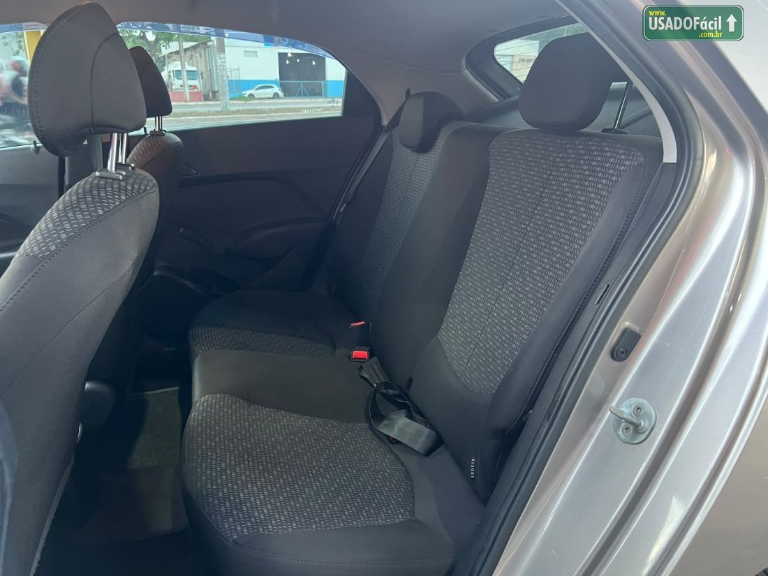 Hyundai HB20 Hatch Comfort 1.6 Mecânico Flex 2016/2017 — foto 10 de 11