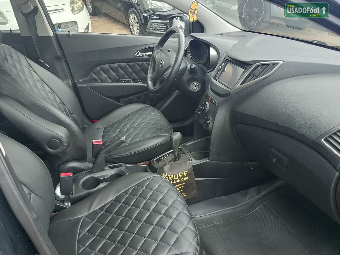 Hyundai HB20S Sedan Comfort Plus 1.6 Automático Flex 2013/2014 — foto 10 de 10
