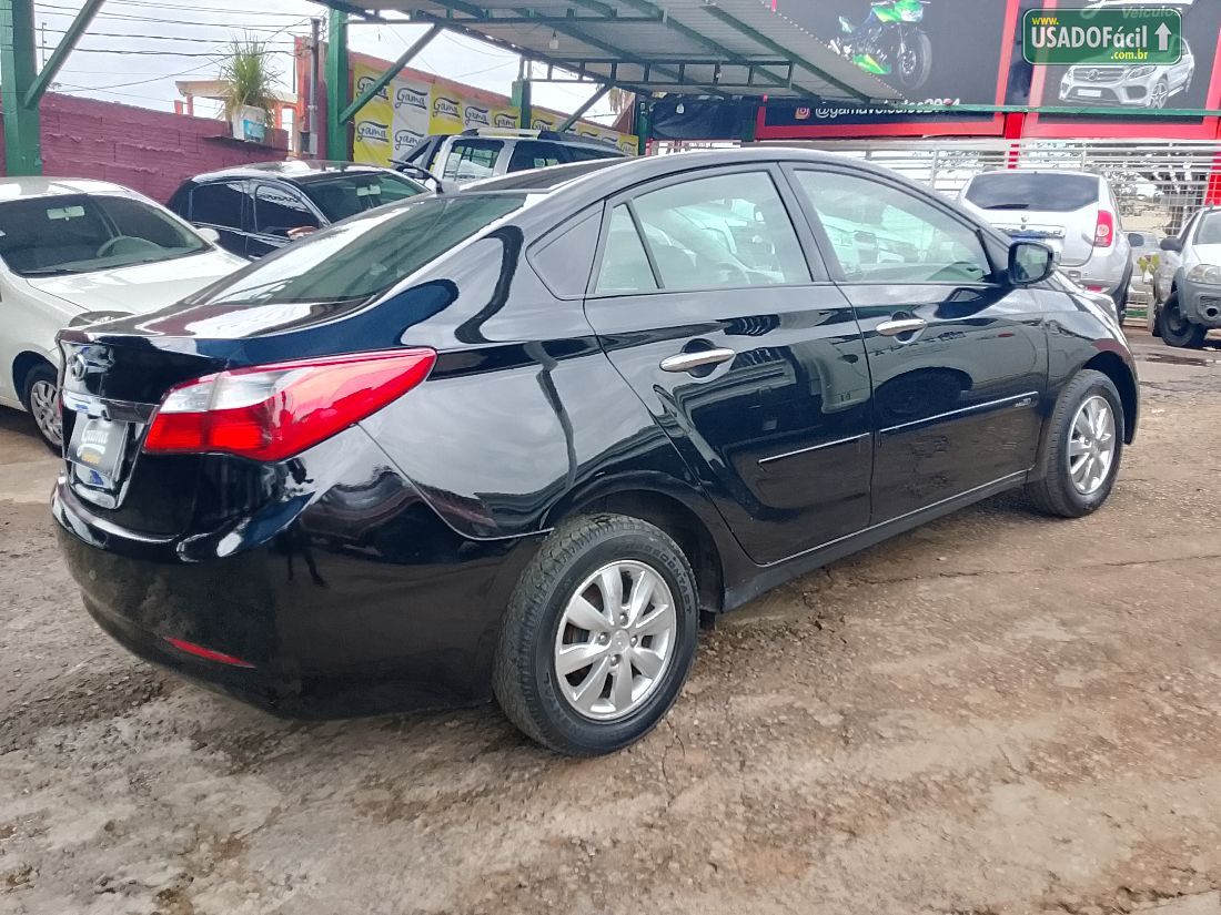 Hyundai HB20S Sedan Comfort Plus 1.6 Automático Flex 2013/2014 — foto 4 de 10