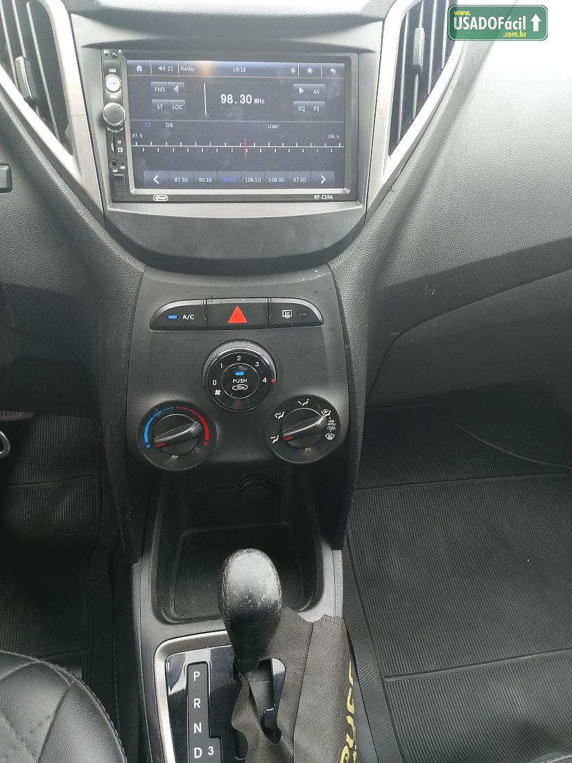 Hyundai HB20S Sedan Comfort Plus 1.6 Automático Flex 2013/2014 — foto 9 de 10
