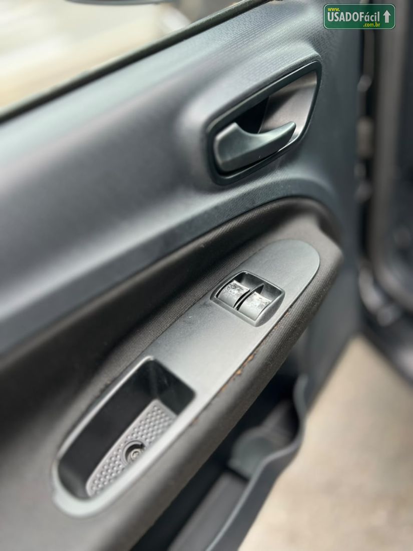 Fiat Uno Attractive 1.0 Fire Flex 5P 2020/2021 — foto 14 de 14
