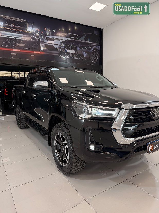 Toyota Hilux SRX CD 2.8 4x4 TDI Automático Diesel 2023/2024 — foto 6 de 18