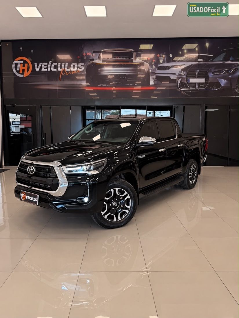 Toyota Hilux SRX CD 2.8 4x4 TDI Automático Diesel 2023/2024 — foto 2 de 7