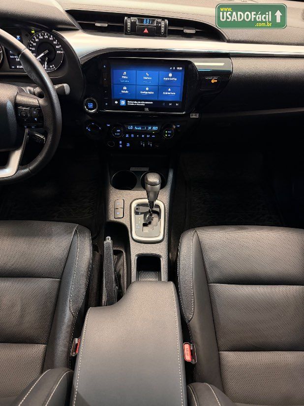 Toyota Hilux SRX CD 2.8 4x4 TDI Automático Diesel 2023/2024 — foto 16 de 18