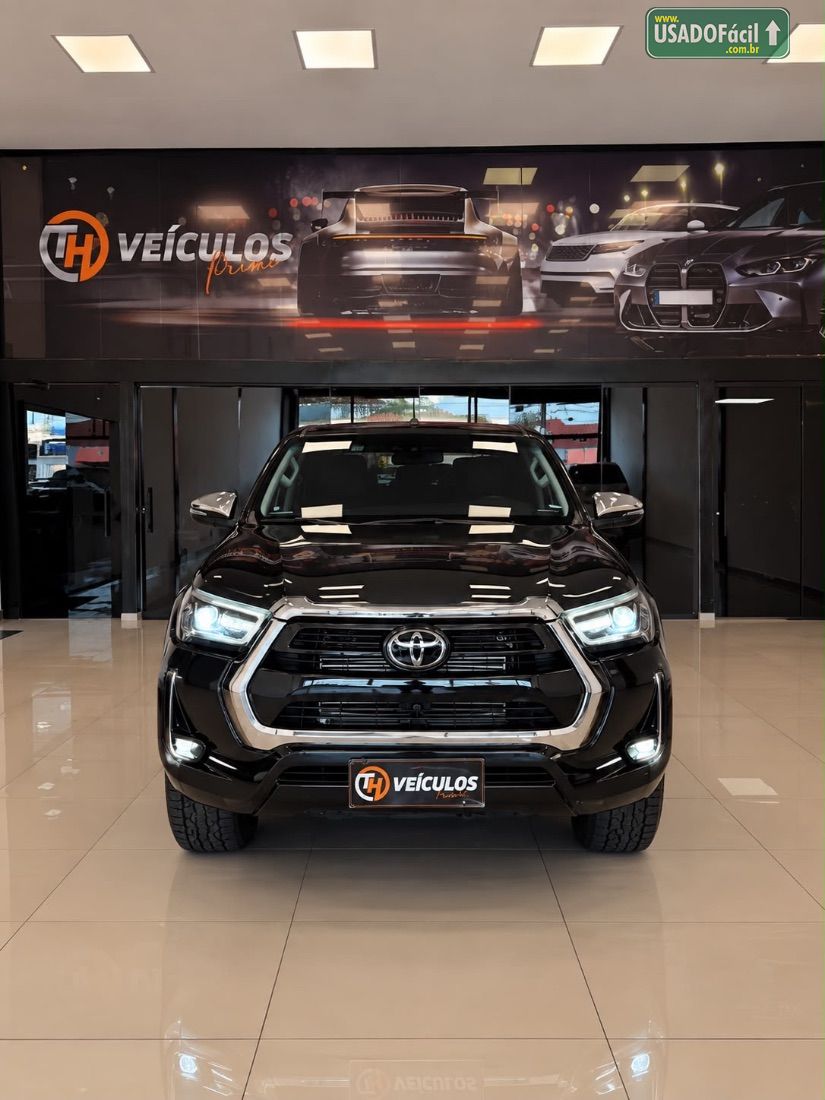 Toyota Hilux SRX CD 2.8 4x4 TDI Automático Diesel 2023/2024 — foto 4 de 7
