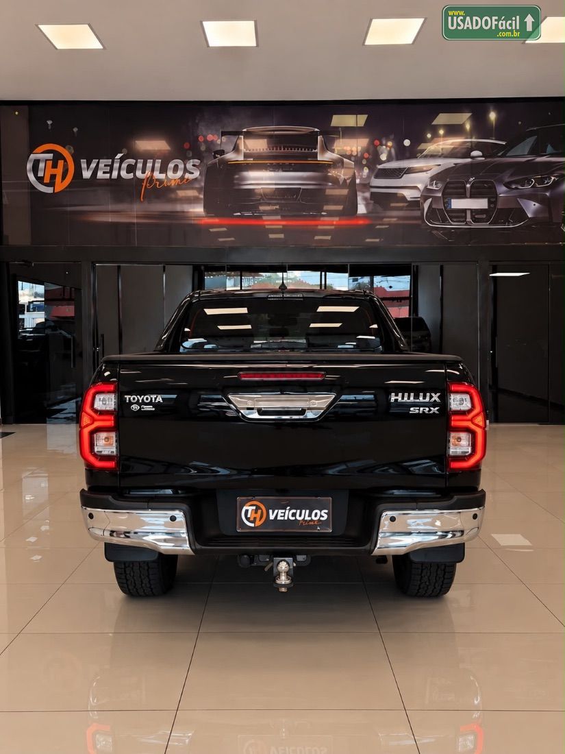 Toyota Hilux SRX CD 2.8 4x4 TDI Automático Diesel 2023/2024 — foto 7 de 7