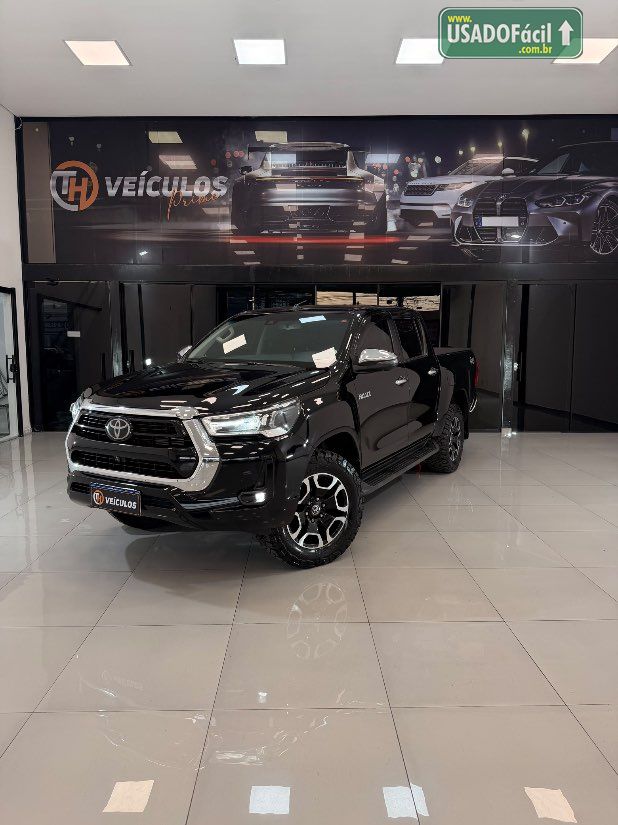 Toyota Hilux SRX CD 2.8 4x4 TDI Automático Diesel 2023/2024 — foto 2 de 18