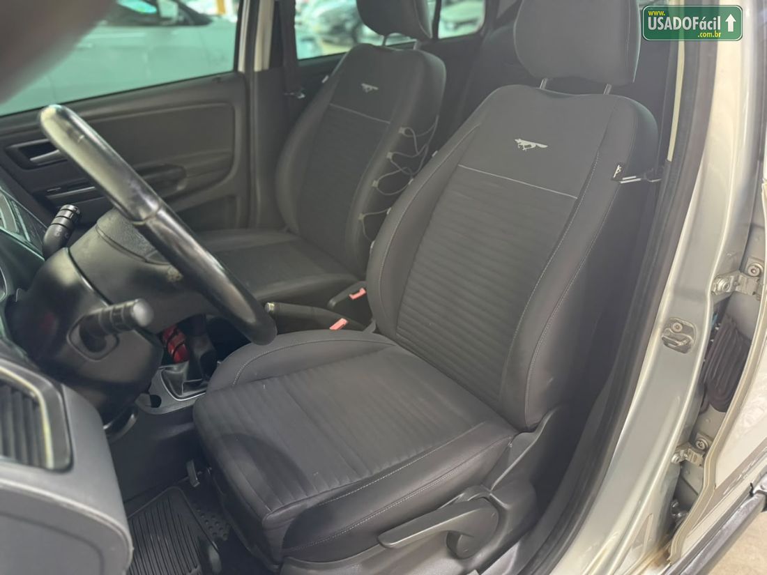 Volkswagen CrossFox 1.6 Mi Total Flex 2012/2012 — foto 4 de 9