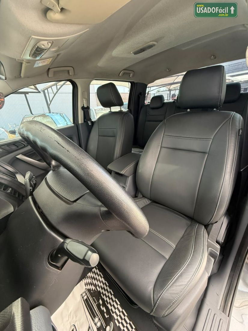 Ford Ranger XLS CD 2.2 4x2 Automático Diesel 2018/2019 — foto 8 de 13