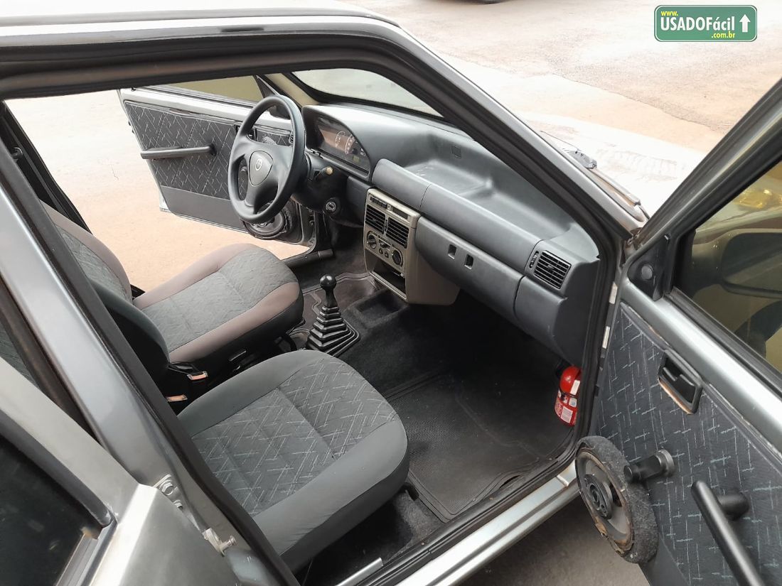 Fiat Uno Mille Fire 1.0 Flex 4P 2005/2006 — foto 3 de 11