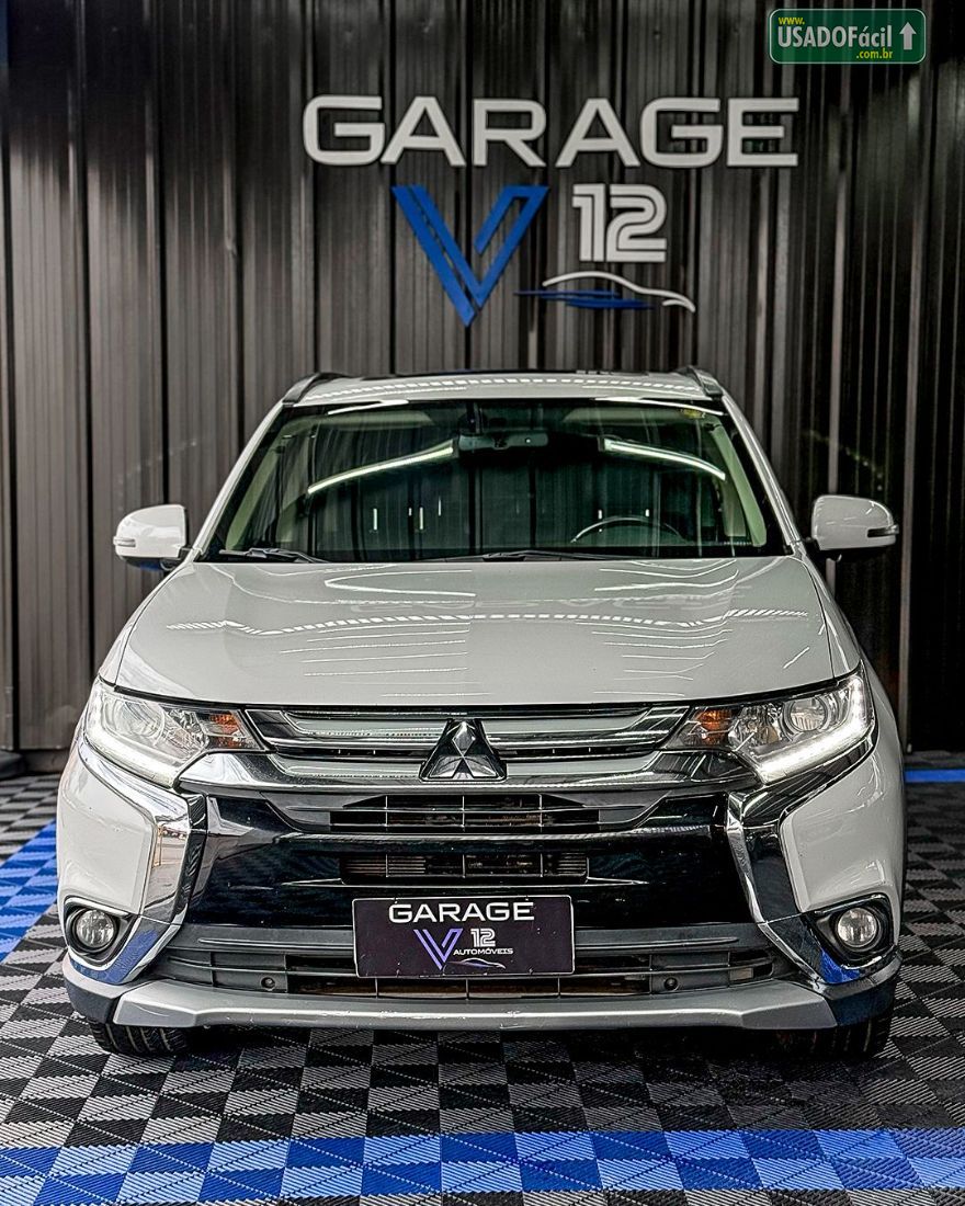 Mitsubishi Outlander 2.0 Automático 2015/2016 — foto 2 de 9